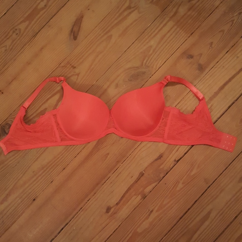 Bra